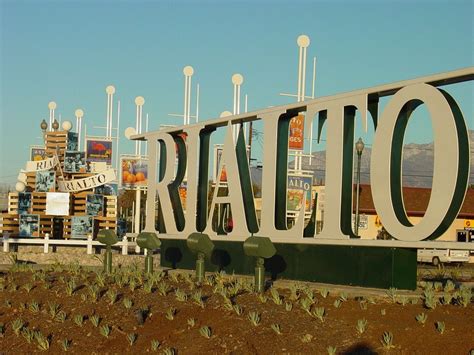 city of rialto building department.